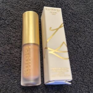 Lisa Eldridge liquid silk eyeshadow Phoebe